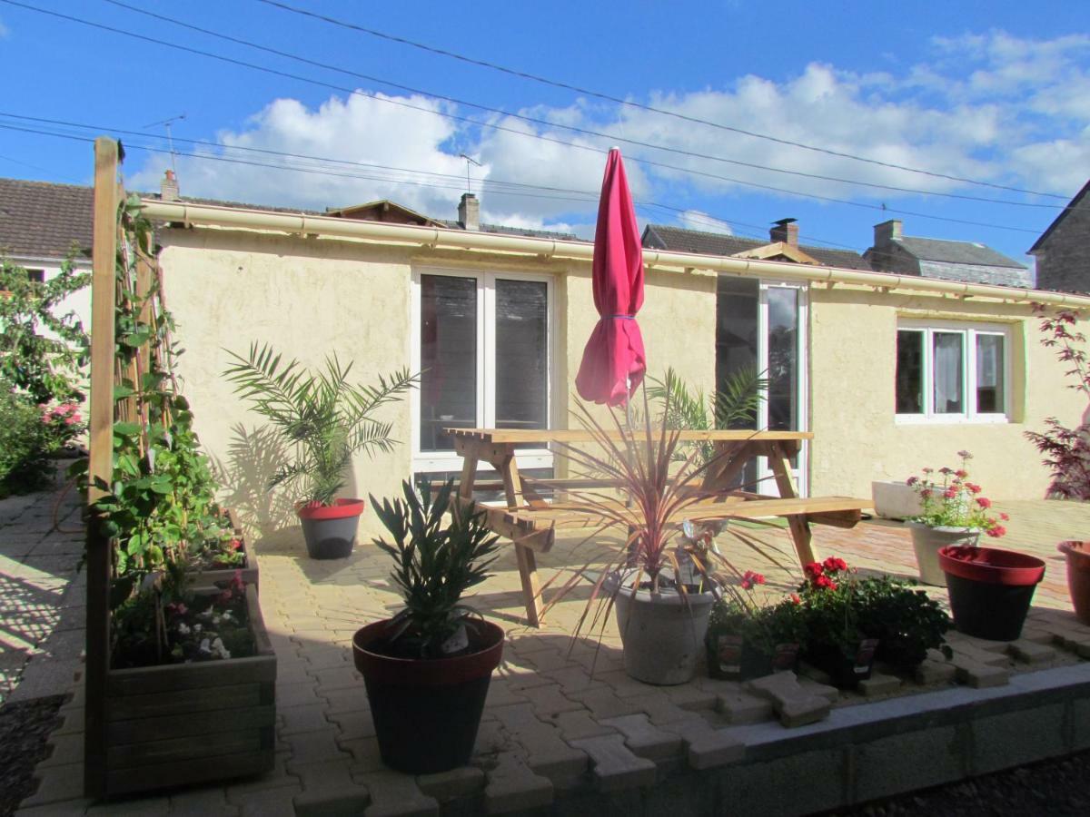 Le Marioly Tilly-sur-Seulles Exterior photo